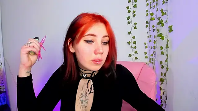 Snapshot of Kittycat_meooow chatting on March 19, 2026, 9:48 pm Kittycat meooow online show from March 19, 2026, 9:48 pm