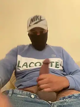 Snapshot of casaouisexy chatting on April 14, 2026, 11:26 am casaouisexy online show from April 14, 2026, 11:26 am