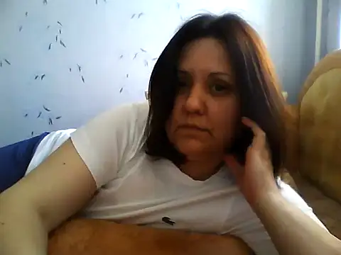 Snapshot of LockyCharm111 chatting on May 4, 2026, 3:15 pm LockyCharm111 online show from May 4, 2026, 3:15 pm
