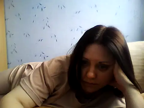 Snapshot of LockyCharm111 chatting on April 10, 2026, 7:48 am LockyCharm111 online show from April 10, 2026, 7:48 am