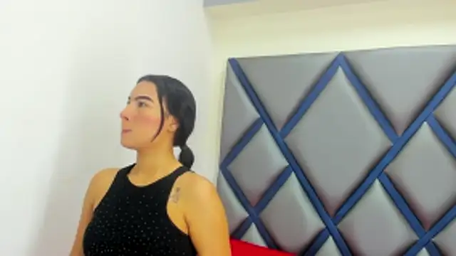 dulce 34 online show from May 27, 2026, 12:01 pm