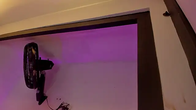 Snapshot of DulcePrince_ chatting on March 26, 2026, 9:13 pm DulcePrince online show from March 26, 2026, 9:13 pm