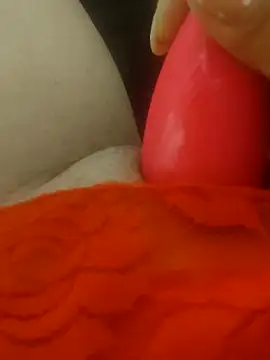 Snapshot of anitamadrid chatting on May 2, 2026, 1:49 pm anitamadrid online show from May 2, 2026, 1:49 pm