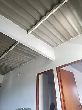 Lucy strong1 online show from February 26, 2026, 4:07 pm