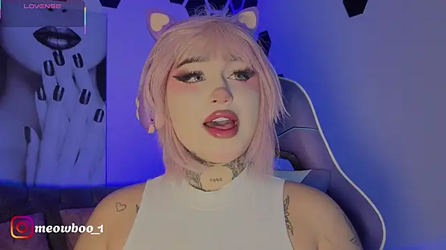 meowboo online show from March 22, 2026, 7:04 pm