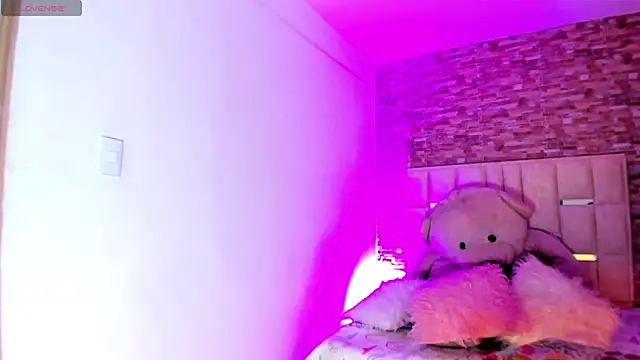 Snapshot of sexy_girlts chatting on March 9, 2026, 10:35 pm sexy girlts online show from March 9, 2026, 10:35 pm