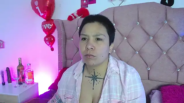 Snapshot of nat_evans8 chatting on May 2, 2026, 5:45 am nat evans8 online show from May 2, 2026, 5:45 am