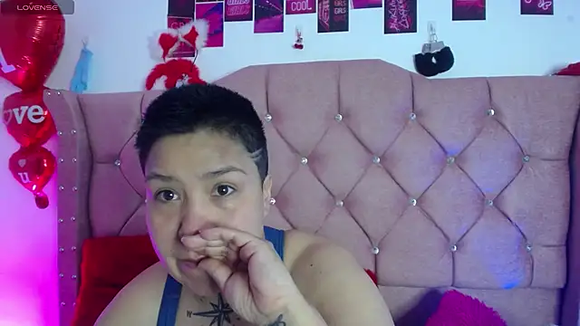 Snapshot of nat_evans8 chatting on May 16, 2026, 3:05 am nat evans8 online show from May 16, 2026, 3:05 am