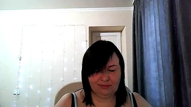 EmilliXXX online show from February 23, 2026, 8:04 am