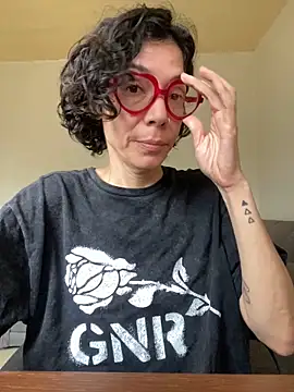 JeanneDuval8888 online show from April 30, 2026, 12:28 am