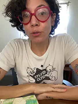 Snapshot of JeanneDuval8888 chatting on March 4, 2026, 9:11 pm JeanneDuval8888 online show from March 4, 2026, 9:11 pm