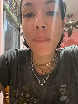 Snapshot of JeanneDuval8888 chatting on March 10, 2026, 1:31 am JeanneDuval8888 online show from March 10, 2026, 1:31 am