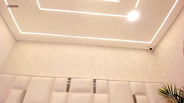 Nylaharris online show from March 15, 2026, 8:38 pm