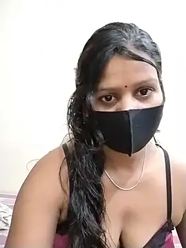ankita077 online show from May 7, 2026, 10:57 pm