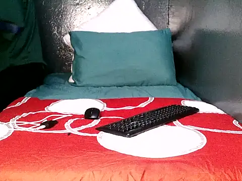 Mabelle Eveline online show from March 2, 2026, 6:04 pm