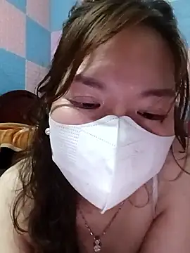 Trang26 online show from February 22, 2026, 3:57 pm