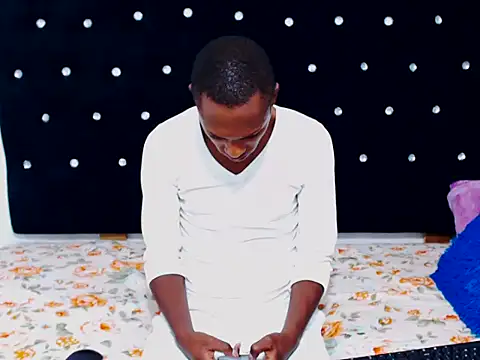 NtandoXx online show from March 6, 2026, 1:06 pm