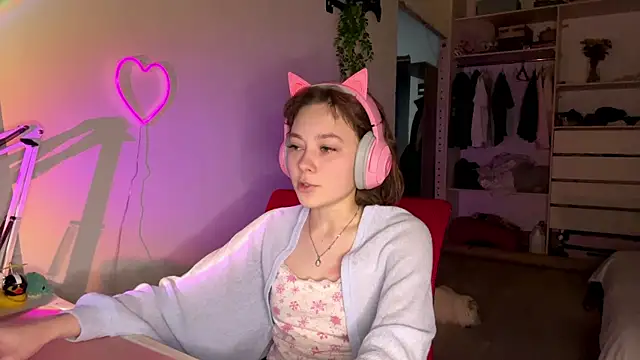 SlunkRear online show from February 18, 2026, 10:17 pm