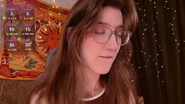 lolami  online show from February 22, 2026, 5:21 am