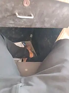 hardi9051 online show from February 11, 2026, 7:52 am