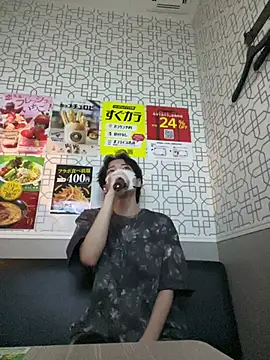 raitokun5555 online show from May 17, 2026, 10:15 am