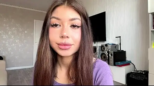 Snapshot of You_Club_Winx chatting on April 20, 2026, 7:22 am You Club Winx online show from April 20, 2026, 7:22 am