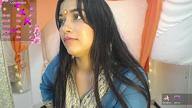 Snapshot of Sita_Nair chatting on April 16, 2026, 9:39 pm Sita Nair online show from April 16, 2026, 9:39 pm