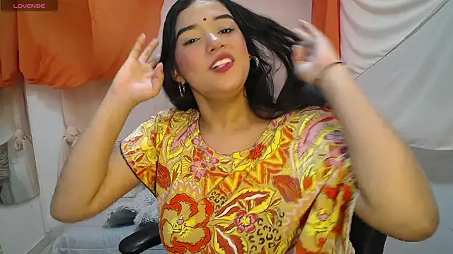 Snapshot of Sita_Nair chatting on May 15, 2026, 1:20 pm Sita Nair online show from May 15, 2026, 1:20 pm