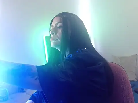 Snapshot of mia_vantt chatting on March 20, 2026, 10:00 pm mia vantt online show from March 20, 2026, 10:00 pm