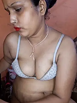 Snapshot of Nency_Love143 chatting on June 14, 2026, 6:42 pm Nency Love143 online show from June 14, 2026, 6:42 pm