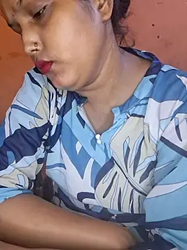 Snapshot of Nency_Love143 chatting on July 8, 2026, 7:47 pm Nency Love143 online show from July 8, 2026, 7:47 pm