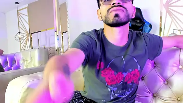 Snapshot of HotPulse_vc chatting on February 28, 2026, 12:38 pm HotPulse vc online show from February 28, 2026, 12:38 pm