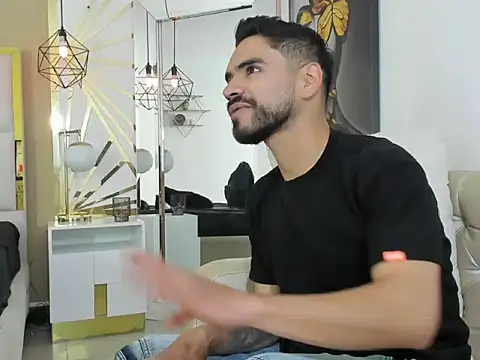 Snapshot of HotPulse_vc chatting on March 14, 2026, 12:44 pm HotPulse vc online show from March 14, 2026, 12:44 pm