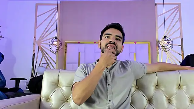 Snapshot of HotPulse_vc chatting on March 3, 2026, 12:34 pm HotPulse vc online show from March 3, 2026, 12:34 pm