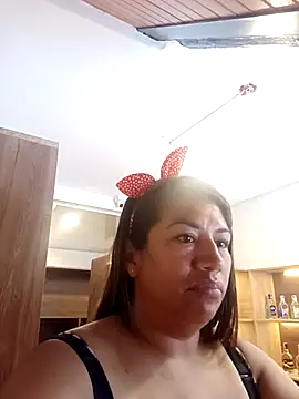 Snapshot of eva_vidal_ chatting on May 13, 2026, 5:42 pm eva vidal online show from May 13, 2026, 5:42 pm