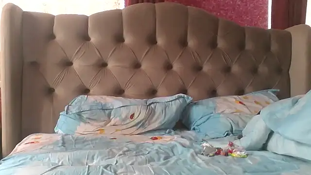 Snapshot of Shailadiess chatting on March 6, 2026, 9:15 am Shailadiess online show from March 6, 2026, 9:15 am