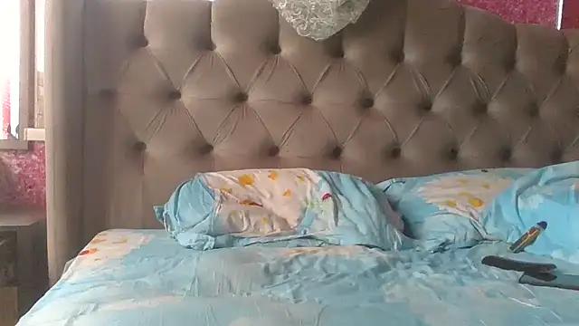 Snapshot of Shailadiess chatting on March 13, 2026, 6:29 am Shailadiess online show from March 13, 2026, 6:29 am