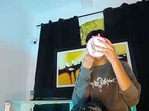 Snapshot of jullian_ricci chatting on March 24, 2026, 8:42 pm jullian ricci online show from March 24, 2026, 8:42 pm