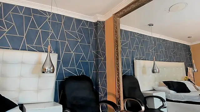 NoaahTylor online show from March 28, 2026, 8:43 pm