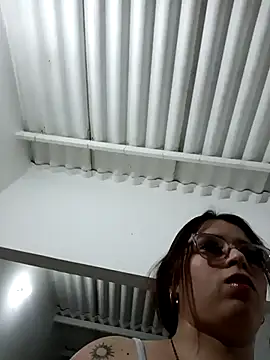 Royal street 1 online show from March 17, 2026, 3:31 am