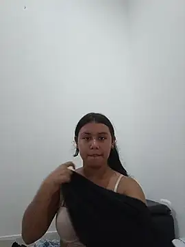 kandyerd online show from February 23, 2026, 8:42 pm