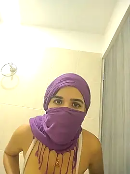 Snapshot of sarah_Dau chatting on March 13, 2026, 5:40 pm sarah Dau online show from March 13, 2026, 5:40 pm