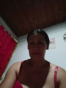 Layla Zaid online show from May 20, 2026, 4:09 am