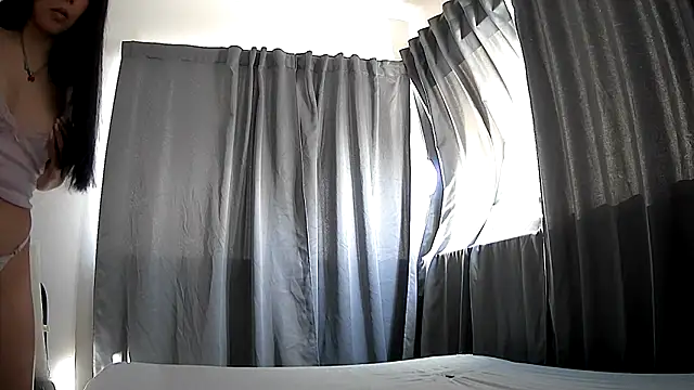 Snapshot of violetazein7 chatting on March 25, 2026, 7:02 pm violetazein7 online show from March 25, 2026, 7:02 pm