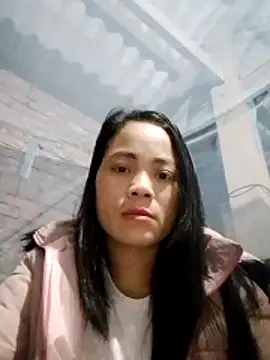 molly-xx online show from February 13, 2026, 12:32 am