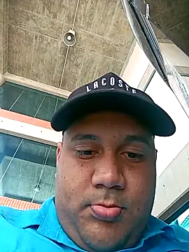 Snapshot of Mohamed1627 chatting on March 8, 2026, 5:27 pm Mohamed1627 online show from March 8, 2026, 5:27 pm