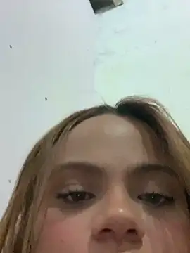Snapshot of ayla0881 chatting on April 29, 2026, 9:21 pm ayla0881 online show from April 29, 2026, 9:21 pm