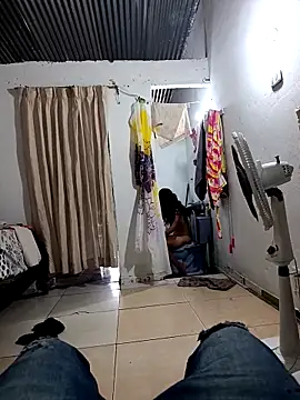 Snapshot of Thehotscorpions2907 chatting on March 18, 2026, 10:10 pm Thehotscorpions2907 online show from March 18, 2026, 10:10 pm