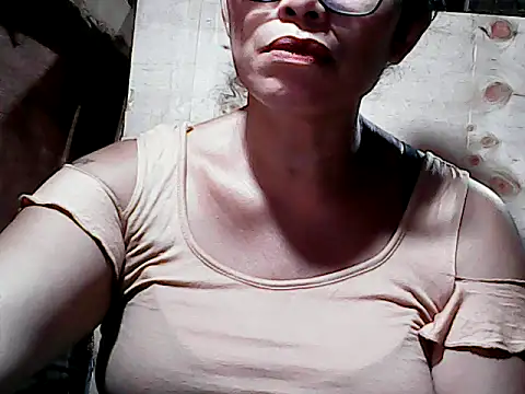 Snapshot of naughty_asian11 chatting on April 1, 2026, 1:52 pm naughty asian11 online show from April 1, 2026, 1:52 pm