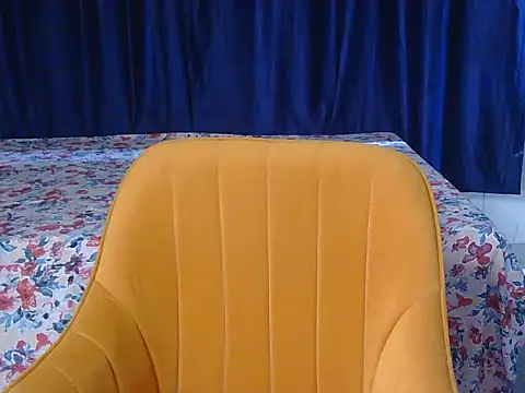 its-sarika01 online show from April 26, 2026, 6:43 am